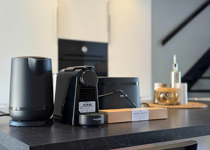 Modern 3br House In Nyaraló *