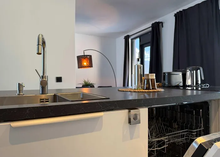 Modern 3br House In *